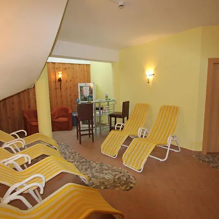 Appartement Cozy In Laengenfeld With Sauna